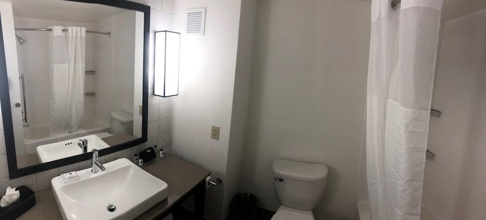 Country Inn & Suites By Radisson, Harrisburg Northeast - Hershey エクステリア 写真