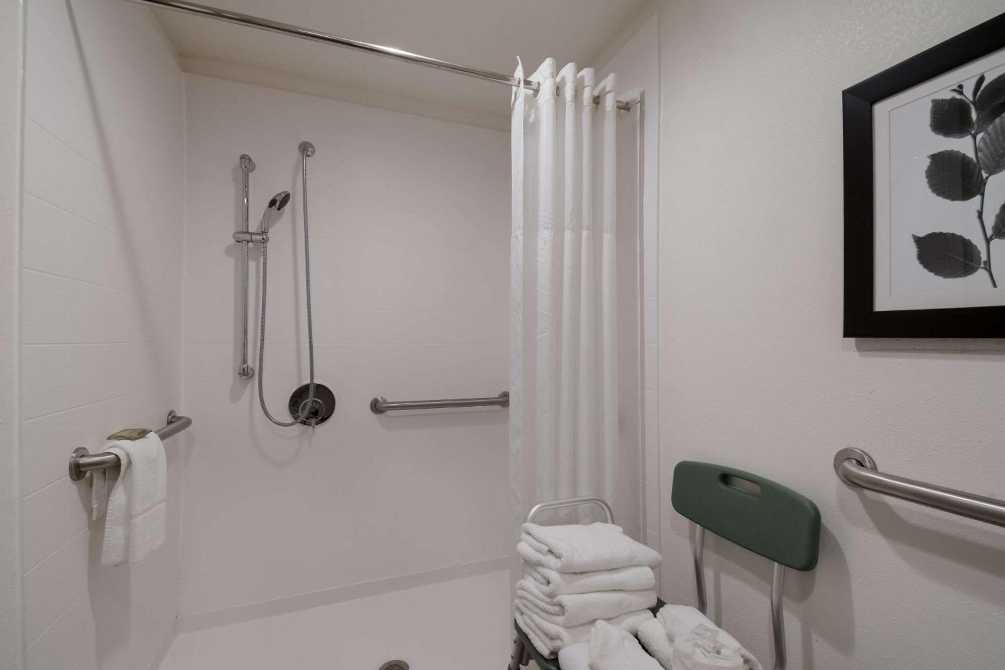 Country Inn & Suites By Radisson, Harrisburg Northeast - Hershey エクステリア 写真