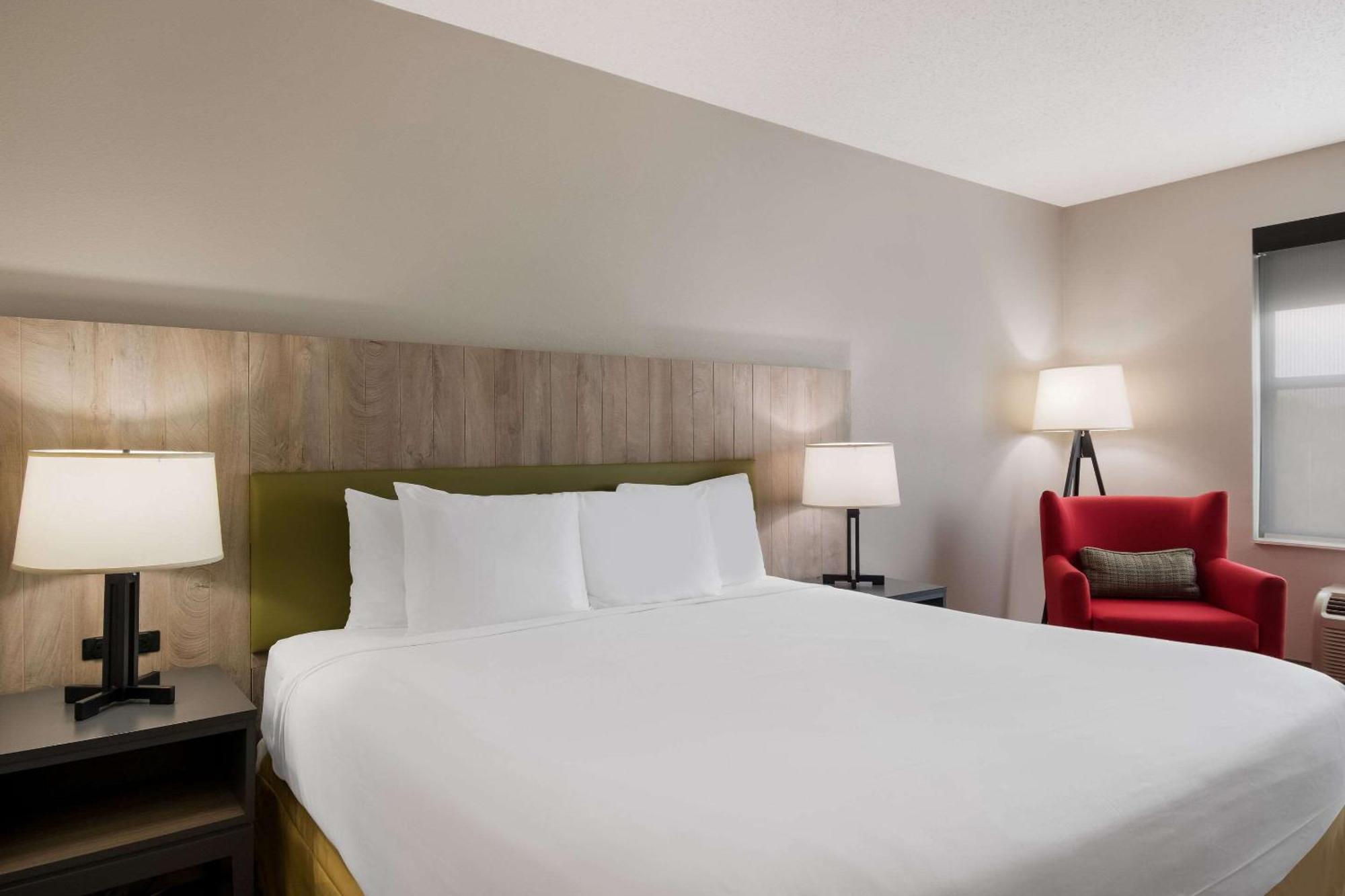 Country Inn & Suites By Radisson, Harrisburg Northeast - Hershey エクステリア 写真