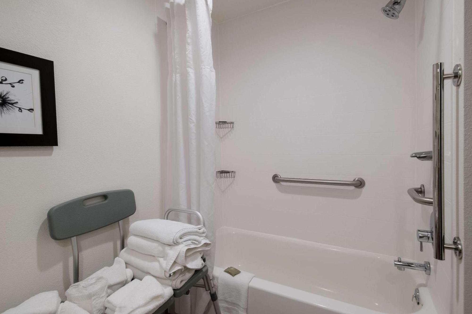 Country Inn & Suites By Radisson, Harrisburg Northeast - Hershey エクステリア 写真